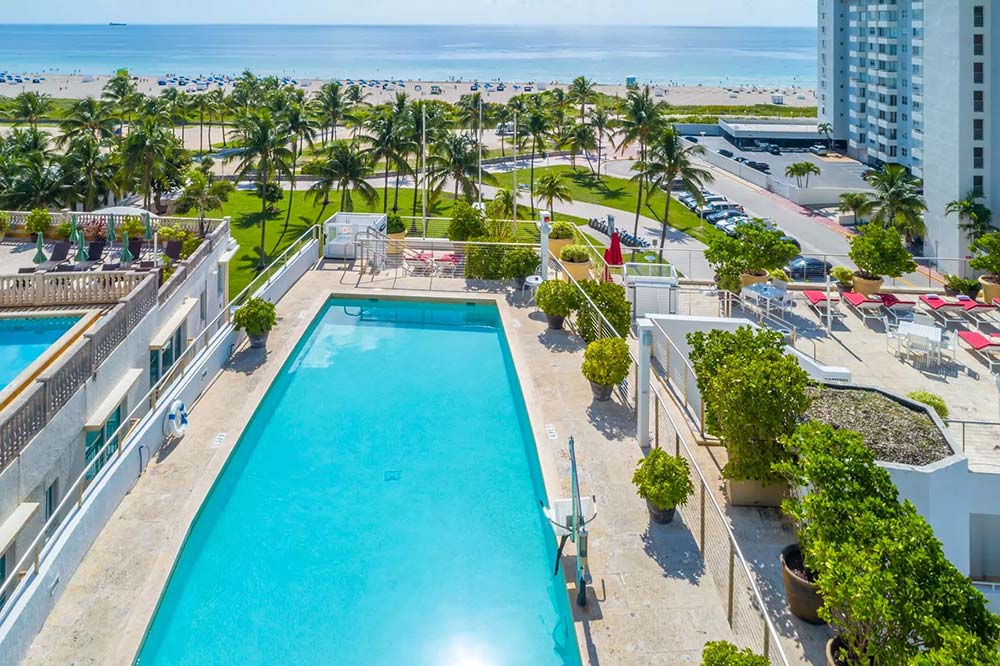 Rooftop pool with Ocean View at Bentley Hotel South Beach