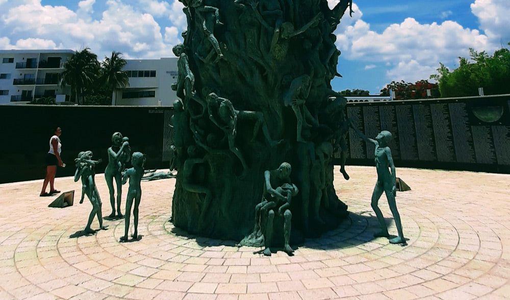 Sculptures at the Holocaust Memorial
